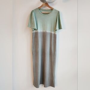 Tie-Dye Sage and Taupe Short-Sleeve Midi Dress